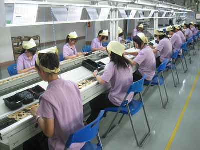 深圳海恩科技 引领高效充电，详解高性能欧州6级能效3A输出4USB墙壁充电器